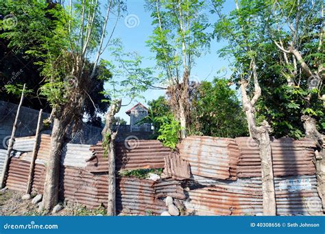 what is fence in tagalog|Fence Meaning .